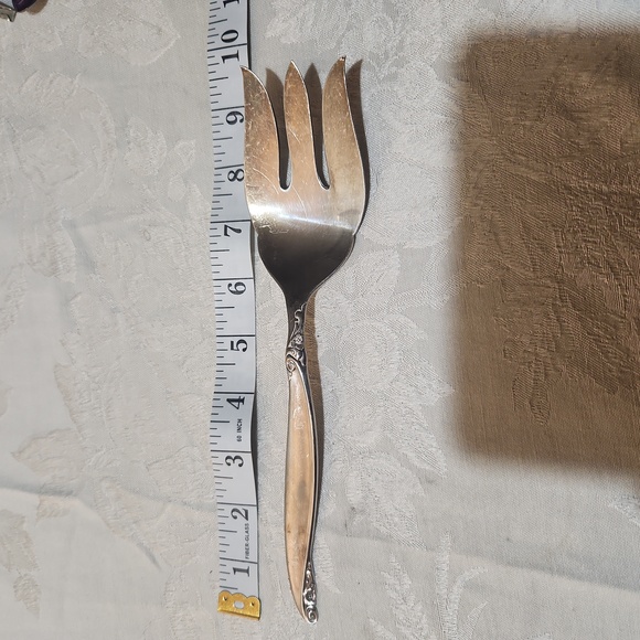 Leilani Silver Meat Server or Salad Serving Fork Vintage Serving Utensil - Picture 6 of 6